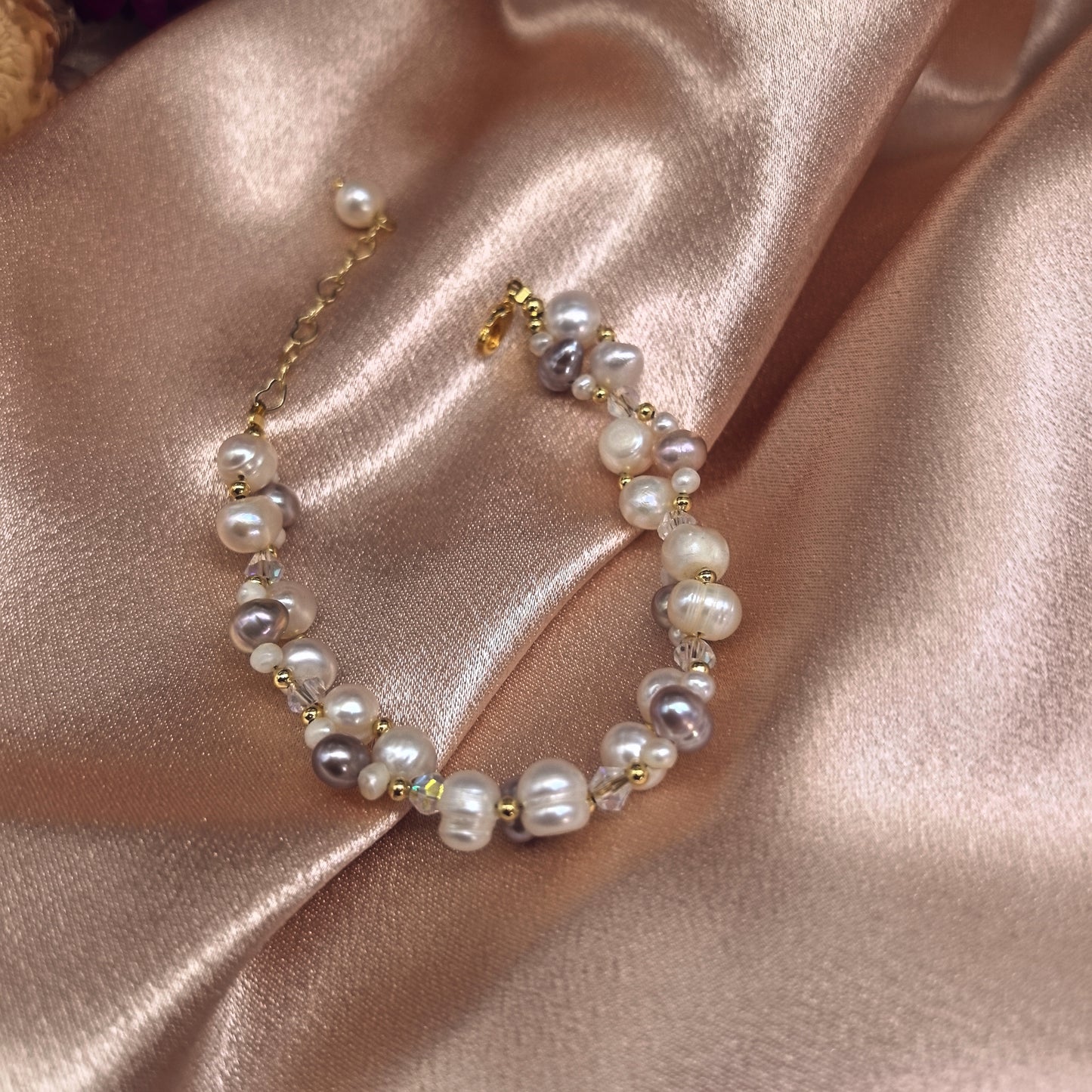 Elegant Handcrafted Pearl and Crystal Bracelet