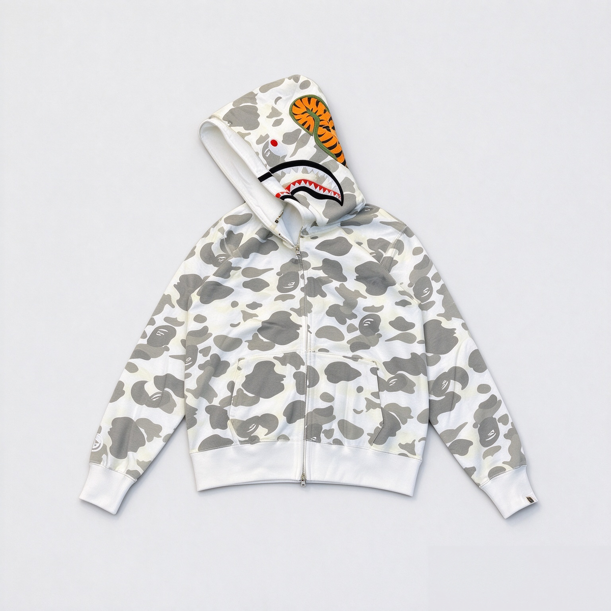 Shark Camo Zip-Up Hoodie – Streetwear Graphic Hoodie with Full Print Design 🦈🔥
