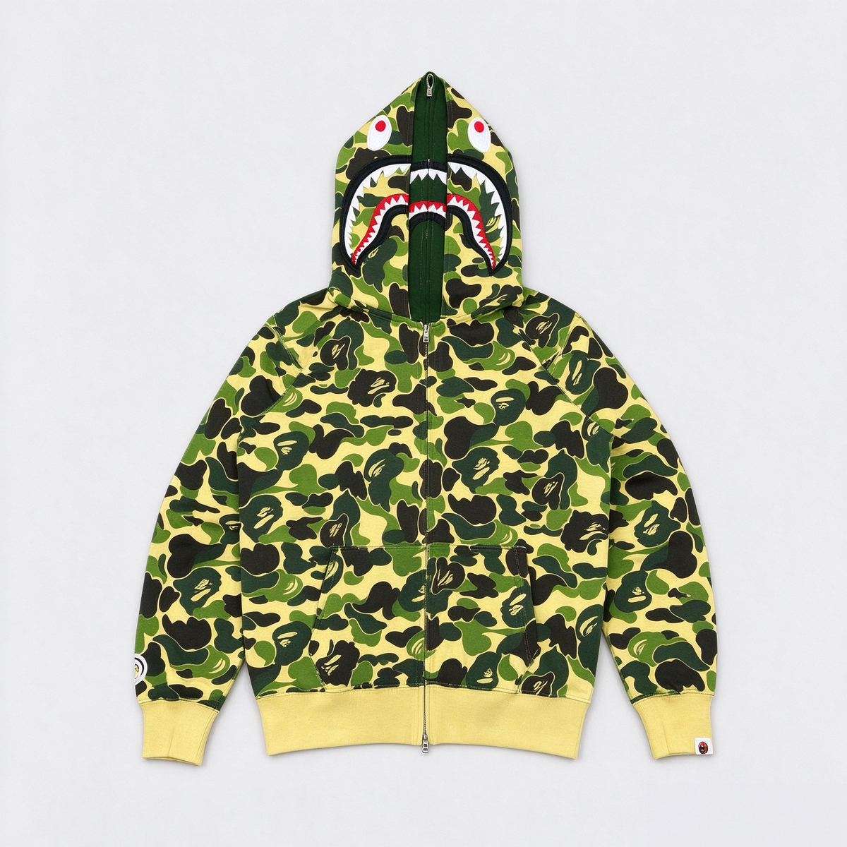 Shark Camo Zip-Up Hoodie – Streetwear Graphic Hoodie with Full Print Design 🦈🔥