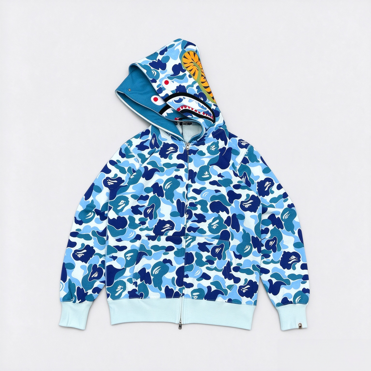 Shark Camo Zip-Up Hoodie – Streetwear Graphic Hoodie with Full Print Design 🦈🔥