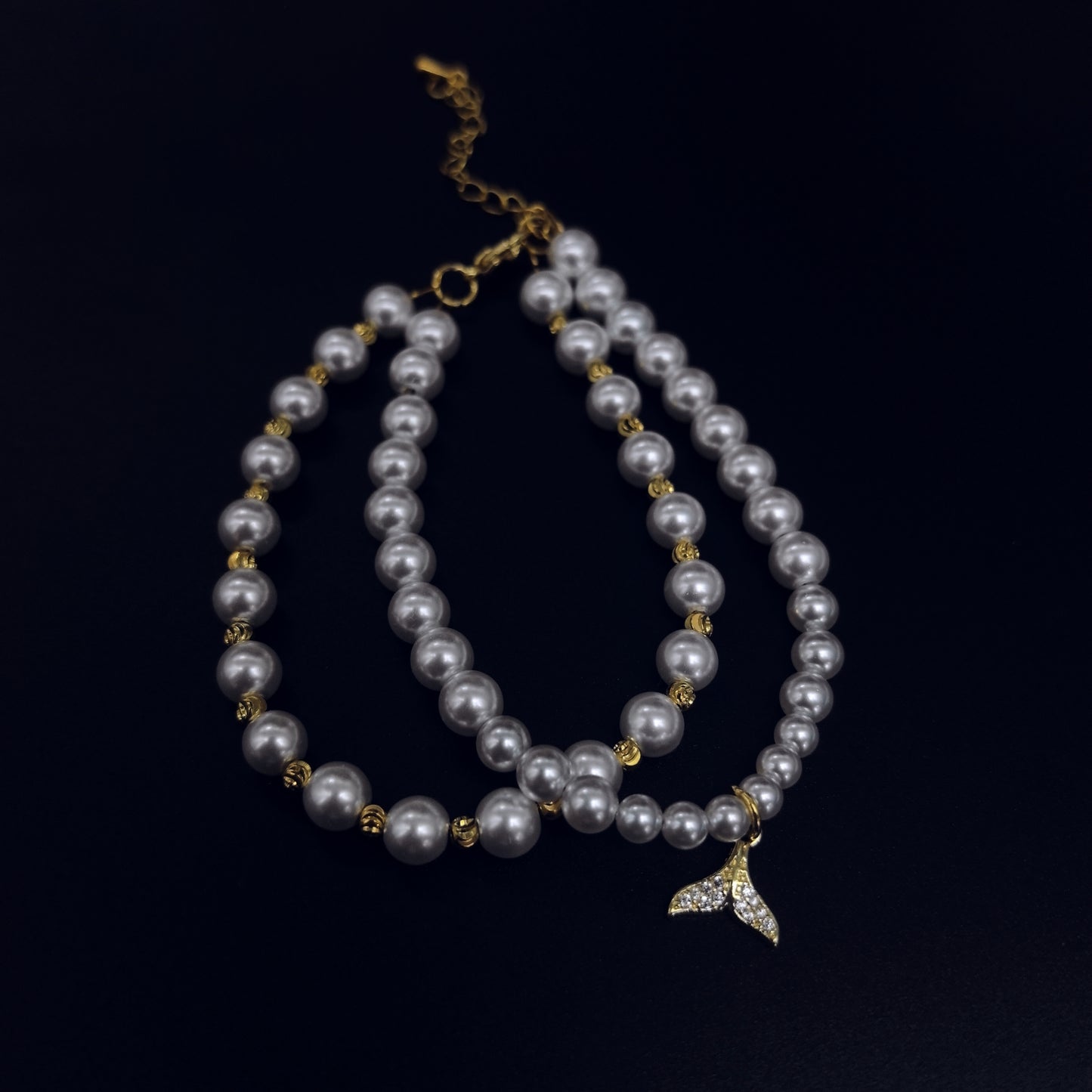 Elegant Pearl and Mermaid Tail Charm Bracelet