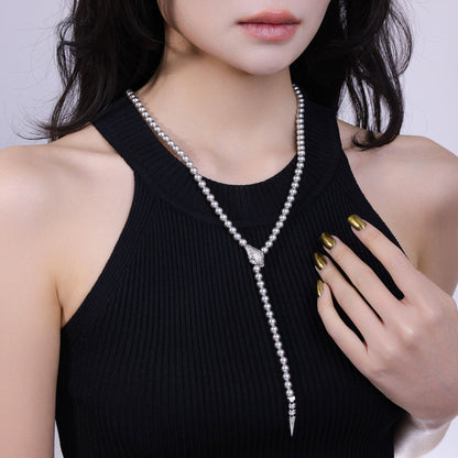 Unique Elegant Simulated Pearl Necklace with Snake Head Clasp