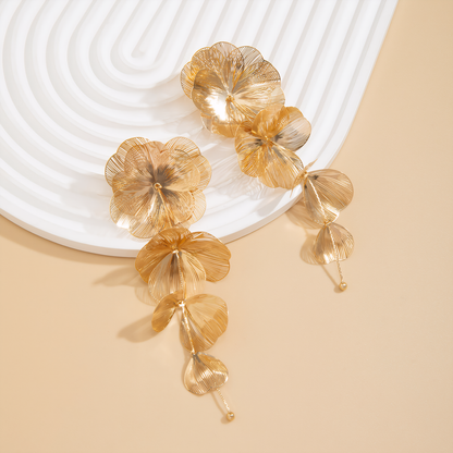 Handcrafted Copper Elegant Cascading Ginkgo Leaves Earrings