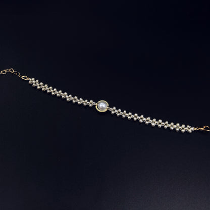Elegant Handcrafted Pearl and Bead Bracelet