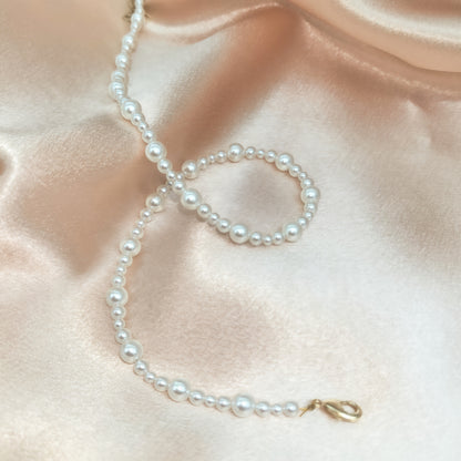 Handmake Elegant Pearl Necklace - Timeless Elegance for Every Occasion