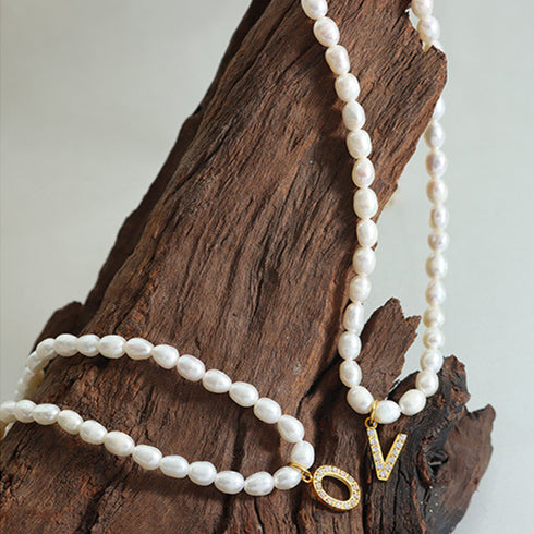 Initial A-Z Cubic Zircon Letter Pendant Dainty Pearl Necklace