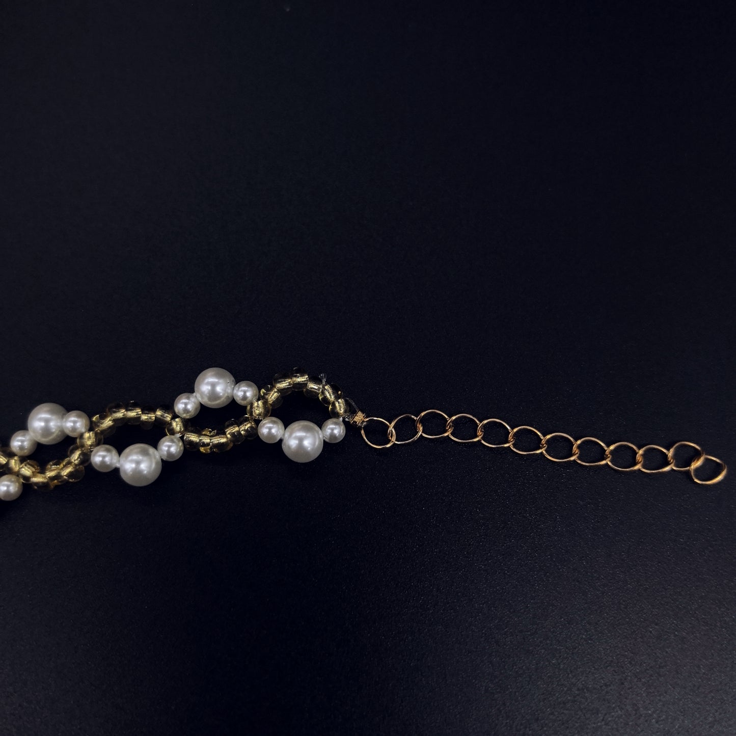 Bead and Artistic Pearl Bracelet