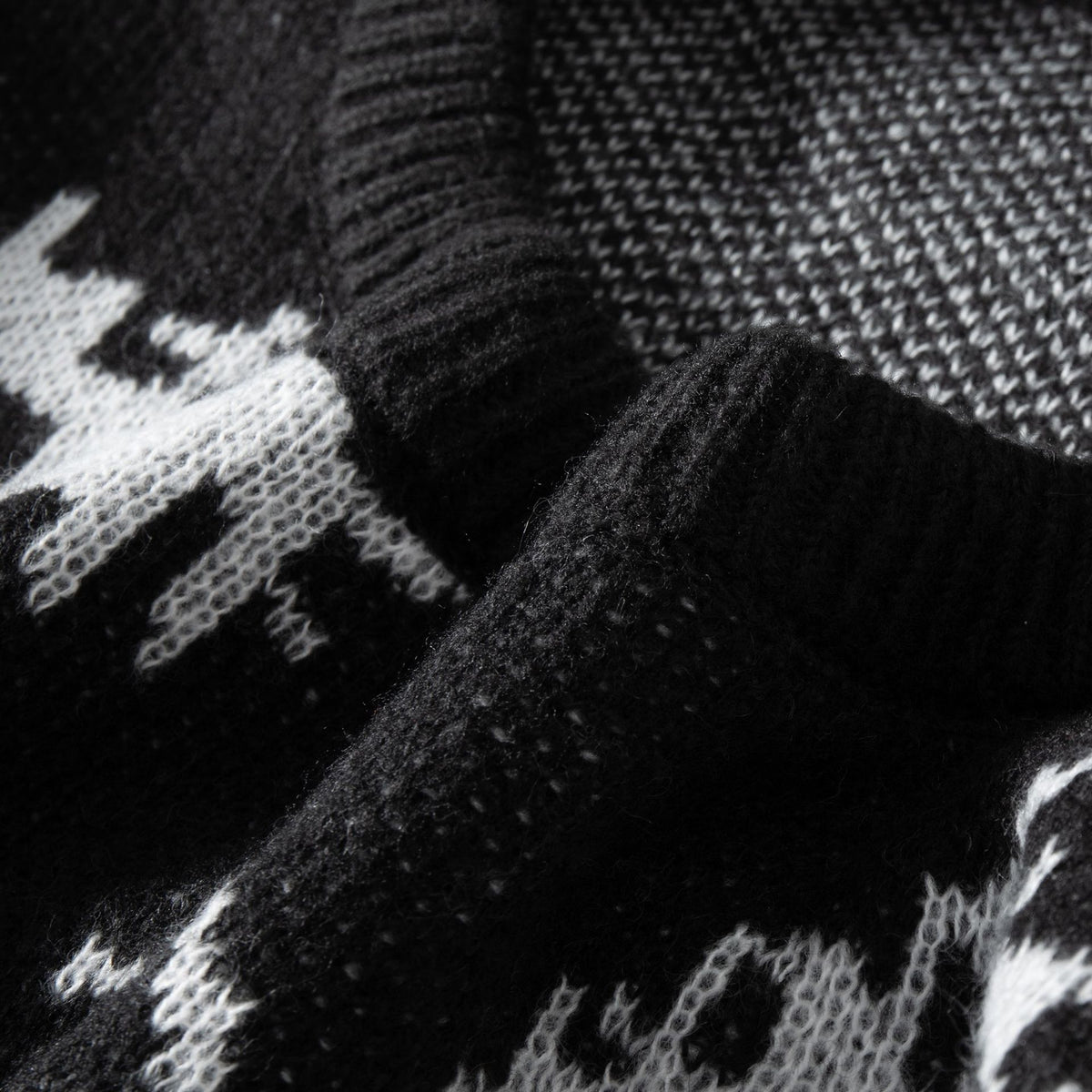 All-Over Eye Pattern Knit Sweater – Vintage Streetwear Crewneck Pullover