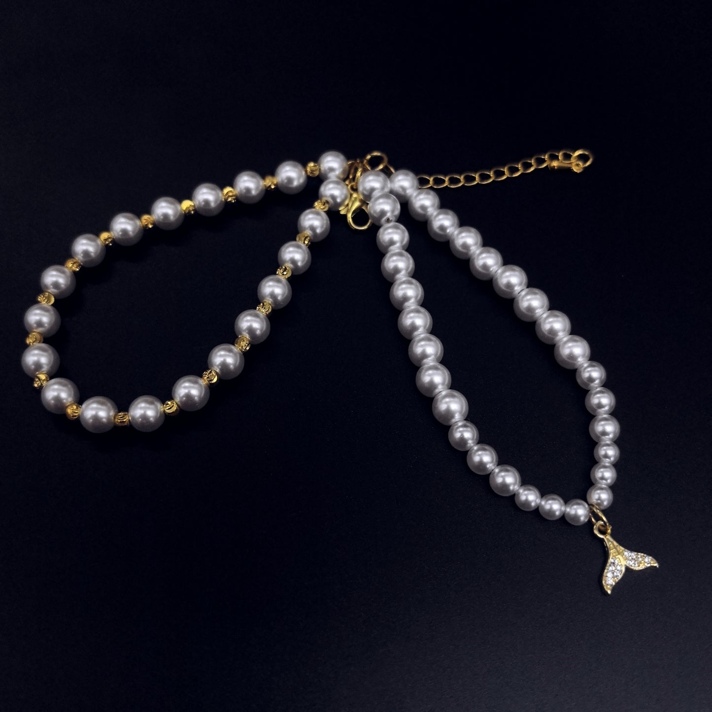 Elegant Pearl and Mermaid Tail Charm Bracelet