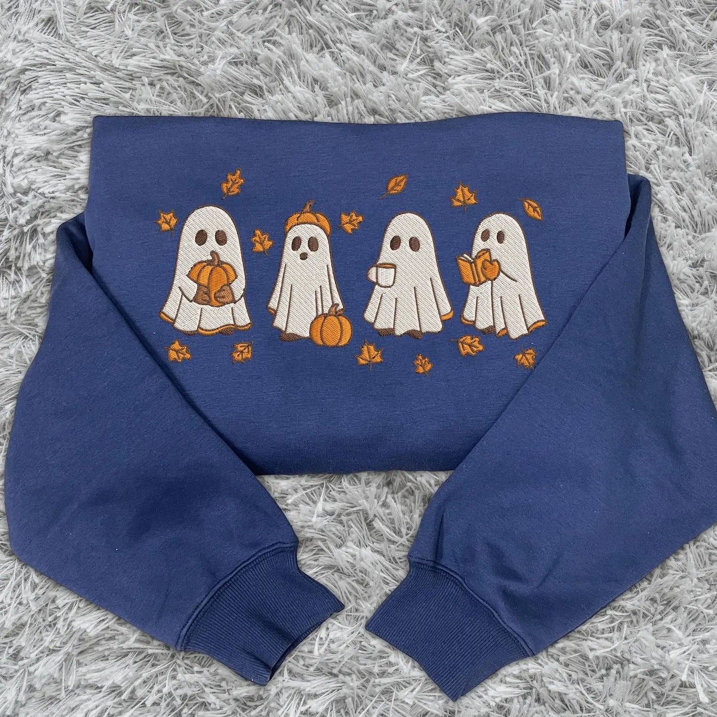 Vintage Ghost Embroidery Sweatshirt | Cozy Black Halloween Pullover
