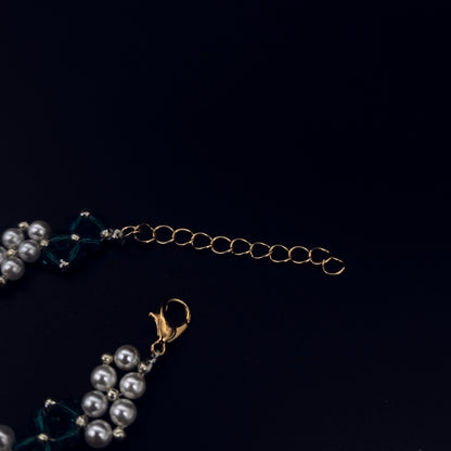 Elegant Imitation Pearl and Teal Crystal Cluster Bracelet