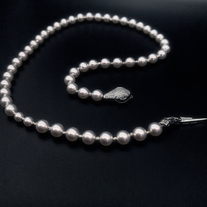 Unique Elegant Simulated Pearl Necklace with Snake Head Clasp