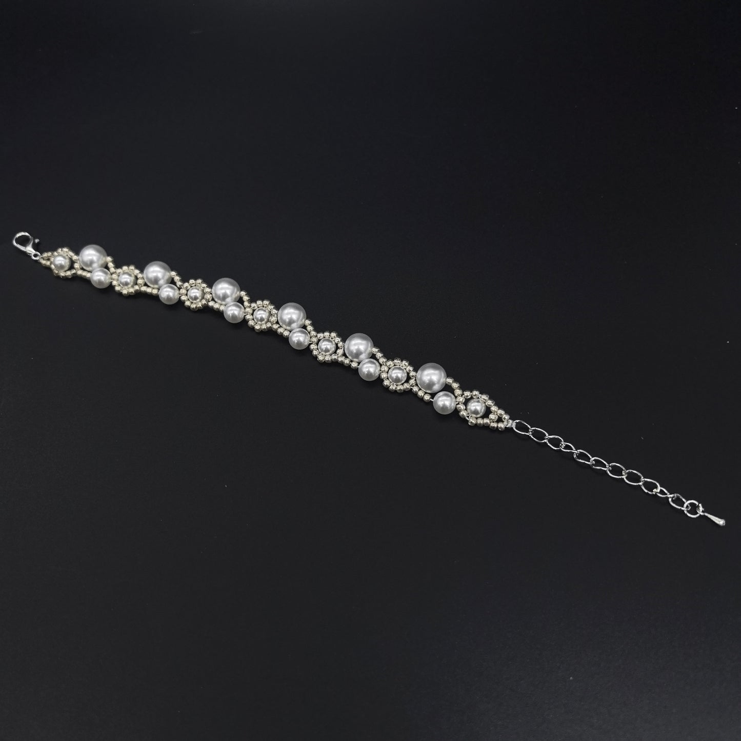 Radiant Charm - Handcrafted Pearl Bracelet