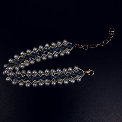 Chic Handcrafted Pearl and Sapphire Beaded Bracelet