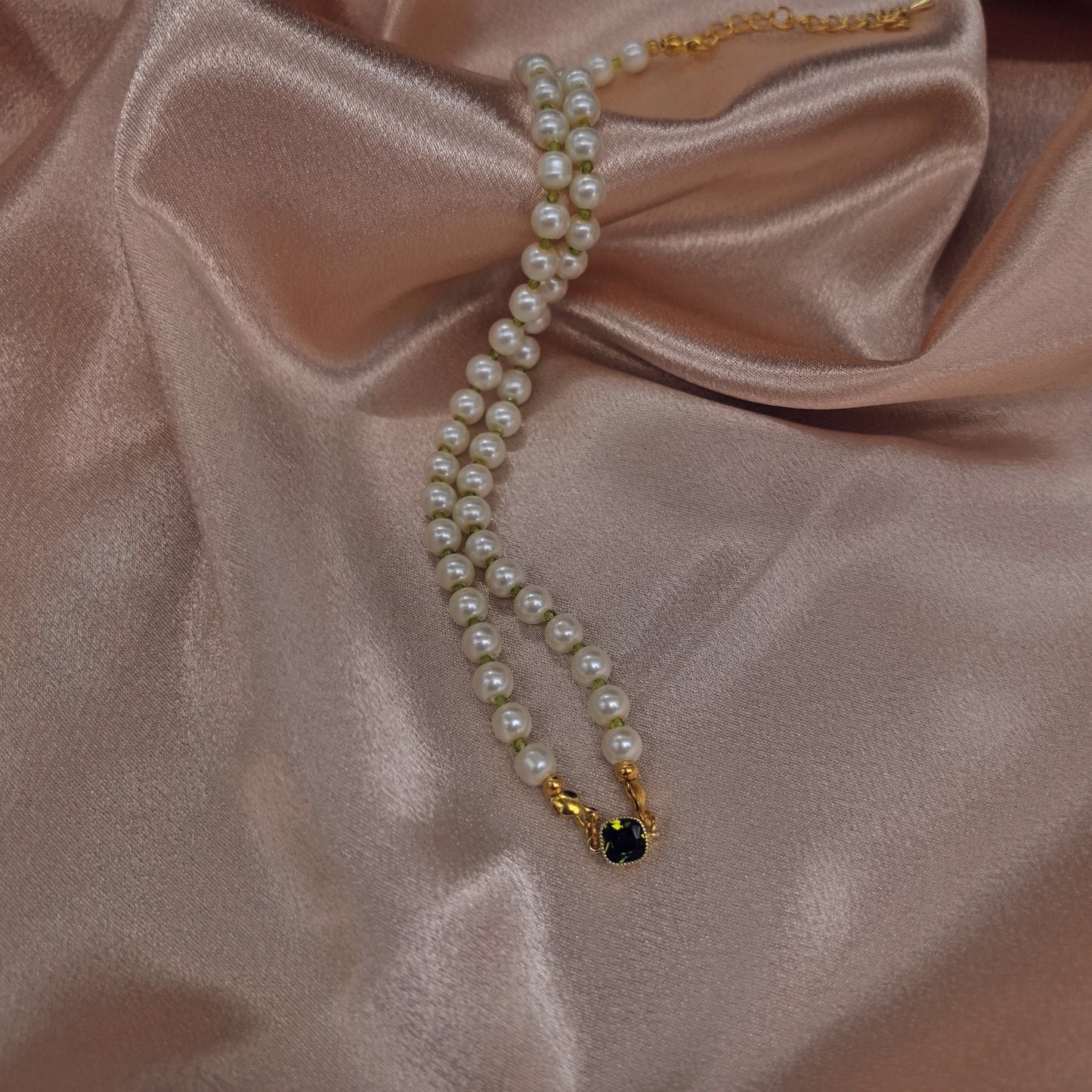 Elegant Pearl Necklace with Green Crystal Accent