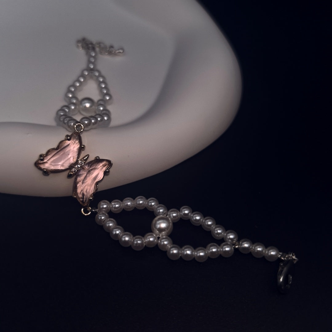 Elegant Artificial Pearl Butterfly Bracelet - Handcrafted Jewelry for Everyday Elegance
