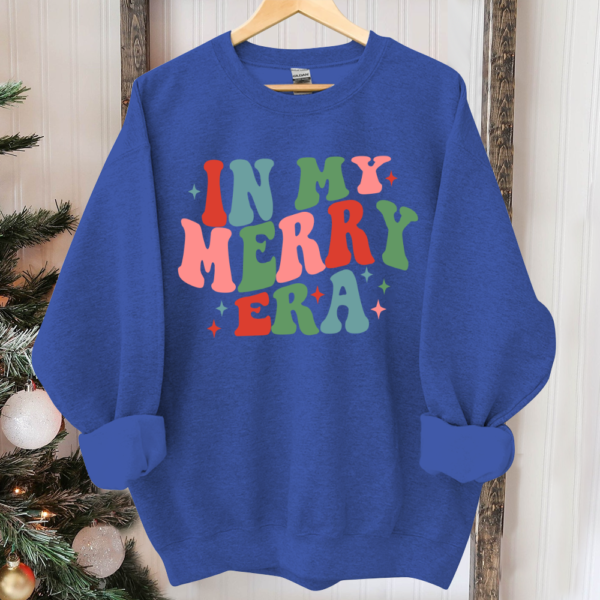 Retro Christmas Sweatshirt. Women Christmas Shirt Funny. Merry and Bright Christmas Gifts for Women. Holiday Sweater Plus Size