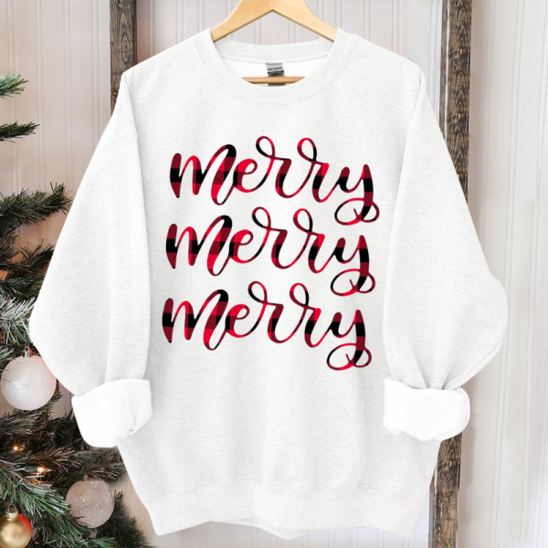Womens christmas sweater. buffalo plaid christmas shirt. christmas shirt for women. christmas sweatshirt women. womens christmas outfit