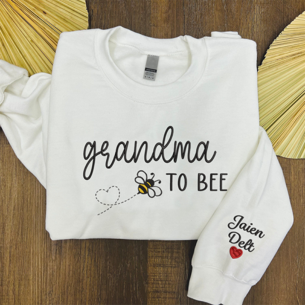 Grandma To Be With Grandkids Embroidered Sweatshirt