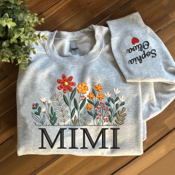 Mimi Flower Embroidered. Custom Mimi With Kids. Grandma Gift Sweatshirt