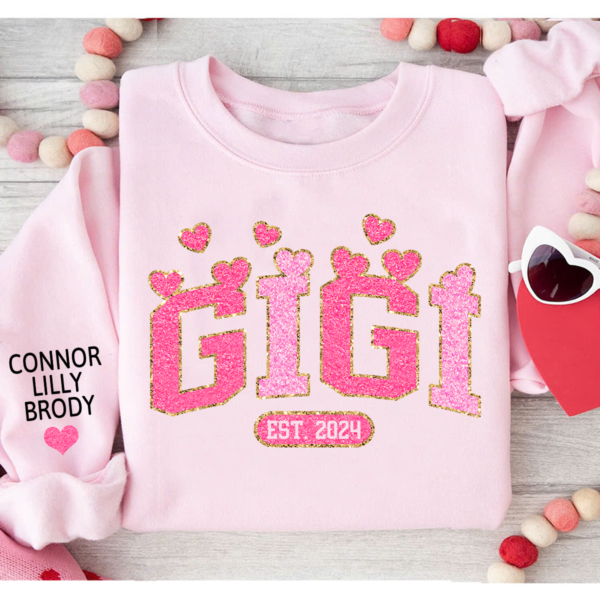 Personalized Gigi Heart Pink Glitter And Kids Sweatshirt