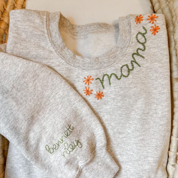 Mama Sweatshirt. Hand Embroidered Mama Sweatshirt. Personalized Embroidery. Names on Sleeve