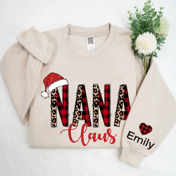 Personalized Nana Claus Shirt. Grandma Gigi Mini Christmas Sweatshirt. Christmas Gift For Grandma. Santa Claus Sweatshirt. Glitter Sweatshirt